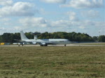 E-3A Sentry,LX-N 90456 rollt am 15.10.09 auf die Runway von Geilenkirchen