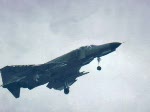 Luftwaffensttzpunkt Jever/Wittmund.
Start und Landemanver, von Phantom und Tornado´s der Bundeswehr.
Der Ton ist zwar laut, aber nicht mehr ganz synchron.
Aufnahme 1981 auf S8-Film.