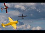 Beim Flugplatzfest in Anklam jagten unter anderem auch Modellbauer ihre Flugzeuge am Rande des Rollfeldes durch die Luft. - 29.06.2013