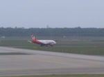 Air Berlin(Niki)A 319-112 OE-LOD beim Start in Berlin-Tegel am 18.05.2013