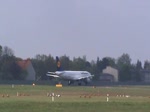 Lufthansa A 319-114 D-AILC beim Start in Berlin-Tegel am 01.05.2015