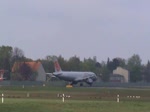 Niki A 320-214 OE-LEF beim Start in Berlin-Tegel am 01.05.2015