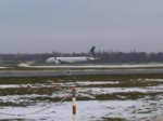 United Airlines B 757-224 N12109 beim Start in Berlin-Tegel am 08.01.2011