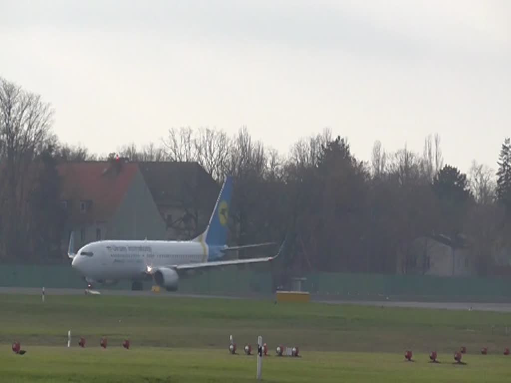 Ukraine International, Boeing B 737-8AS, UR-PSV, TXL, 30.11.2019